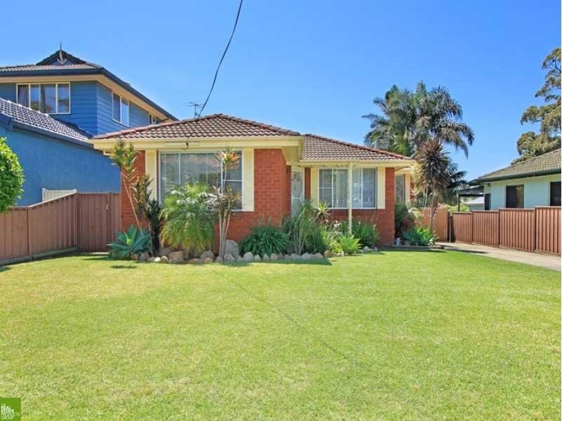 14 Charlton Crescent, Mount Warrigal NSW 2528