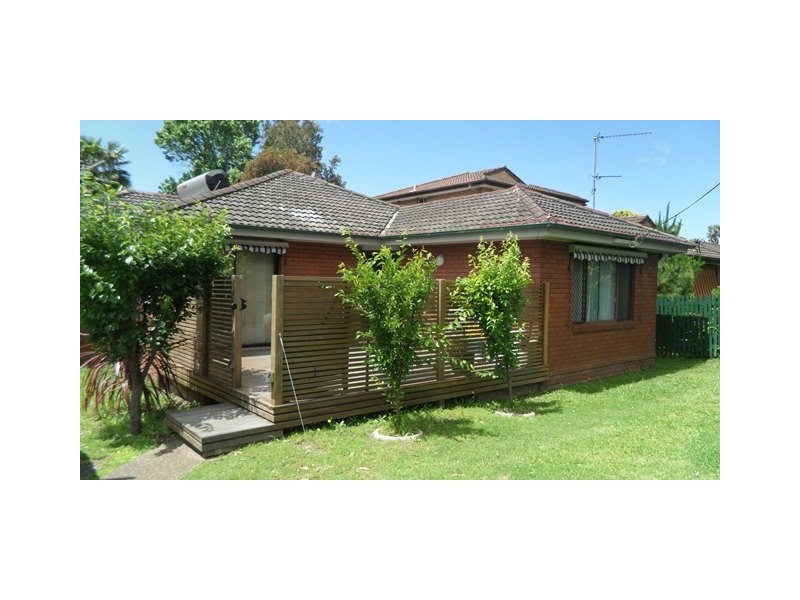 7 Ash Avenue, Albion Park Rail NSW 2527