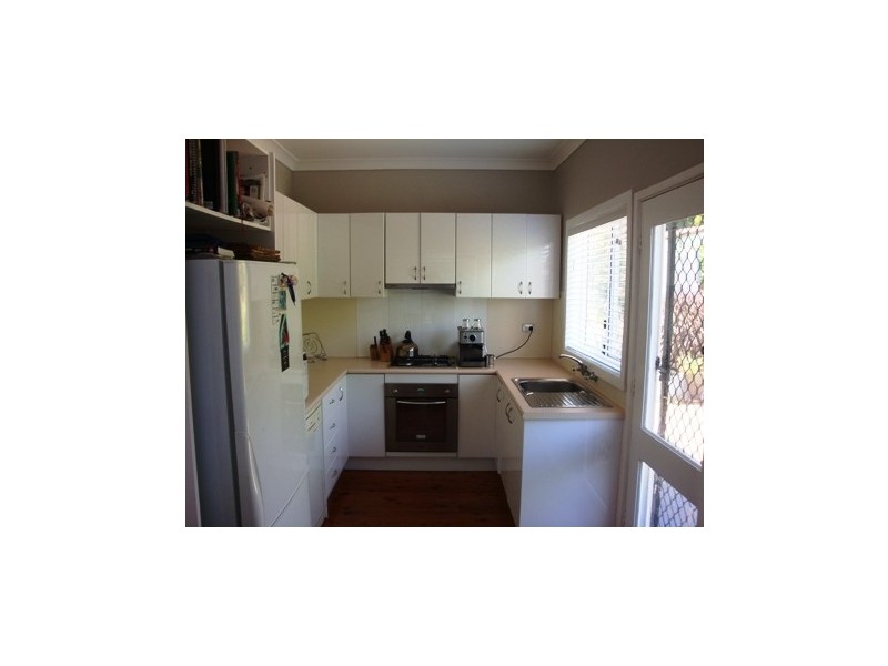 93 Landy Drive, Mount Warrigal NSW 2528