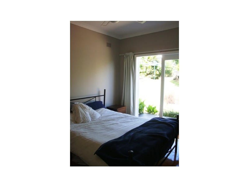 93 Landy Drive, Mount Warrigal NSW 2528