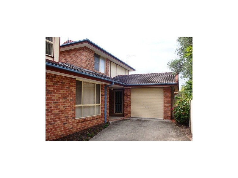 3/25 Fisher Street, Oak Flats NSW 2529