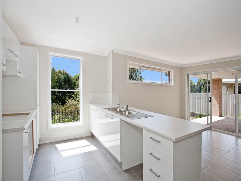 10 Gabo Crescent, Shell Cove NSW 2529