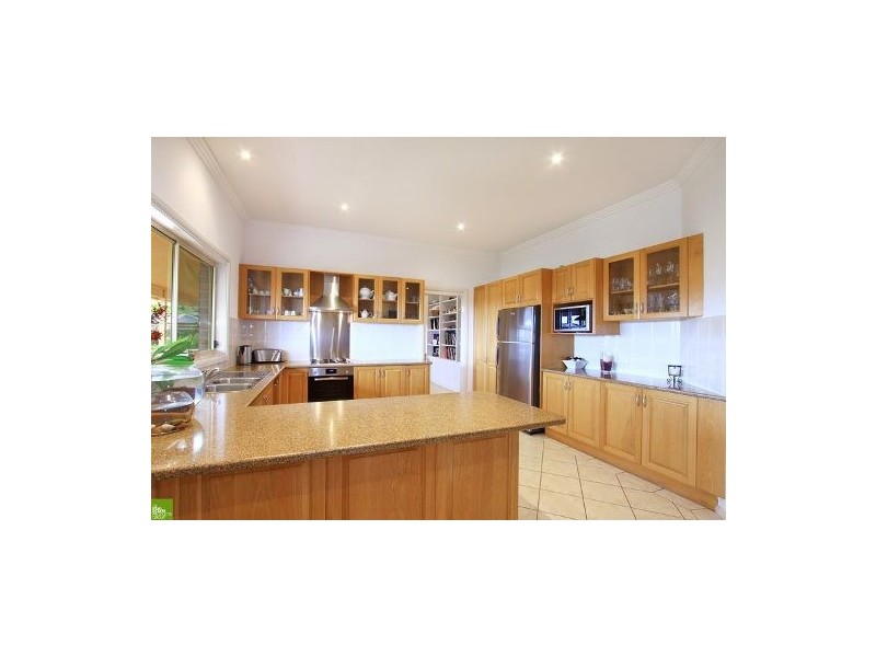 7 Yarle Crescent, Flinders NSW 2529