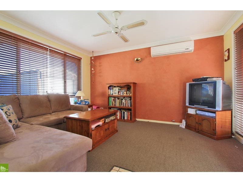 4 Corunna Crescent, Flinders NSW 2529