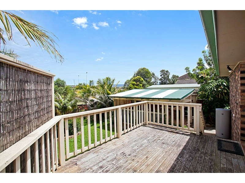 77 Ocean Beach Drive, Shellharbour NSW 2529