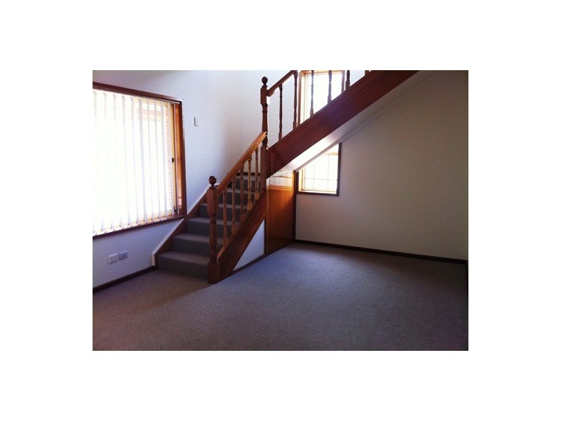 1/125B Koona Street, Albion Park Rail NSW 2527