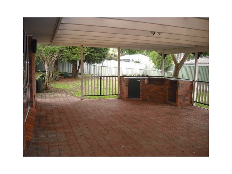 12 Dawson Place, Albion Park NSW 2527