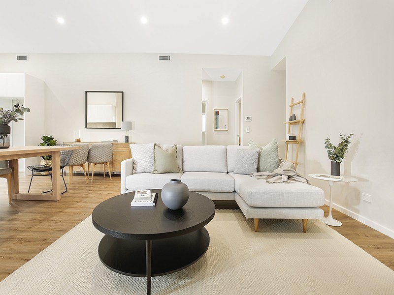 11 Hopetoun Street, Oak Flats NSW 2529