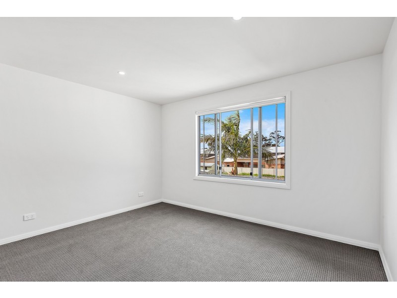 7B Burroo Street, Albion Park Rail NSW 2527