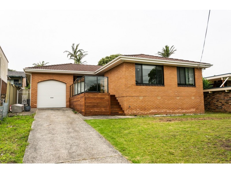 35 Henricks Parade, Mount Warrigal NSW 2528