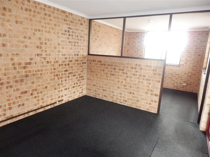 5 Industrial Road, Oak Flats NSW 2529
