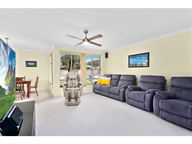 30 Samuel Circuit,, Albion Park NSW 2527