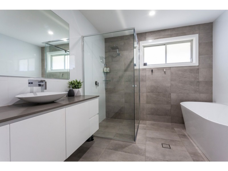 14 Scanlon  Street, Calderwood NSW 2527