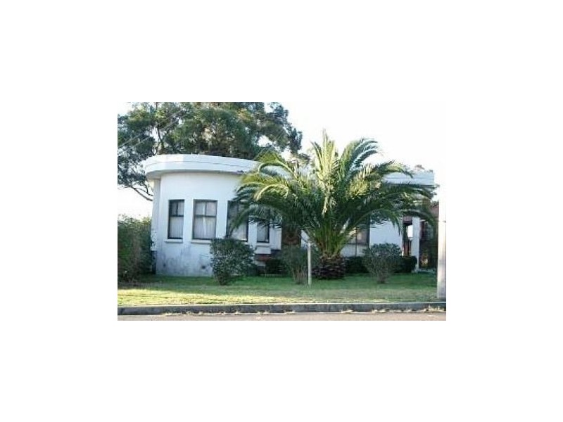 100 Wentworth Street, Oak Flats NSW 2529