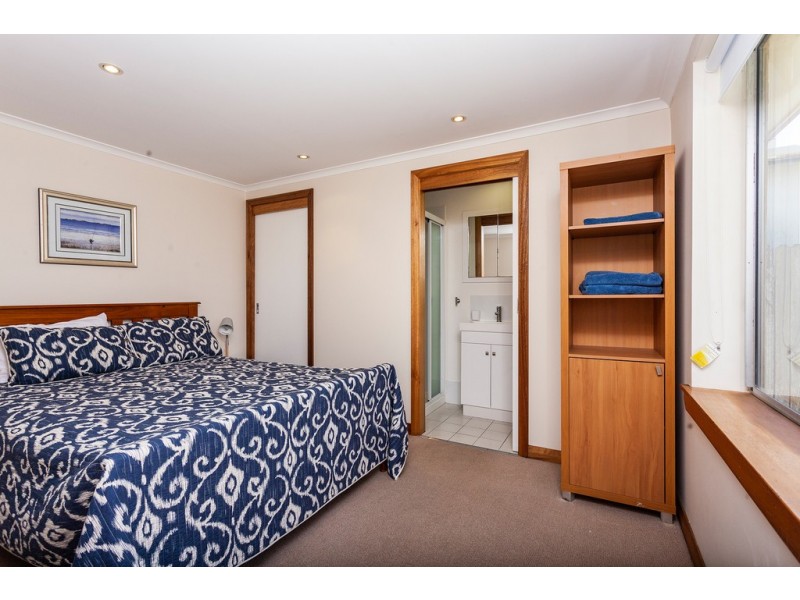 44 Darley Street, Shellharbour NSW 2529