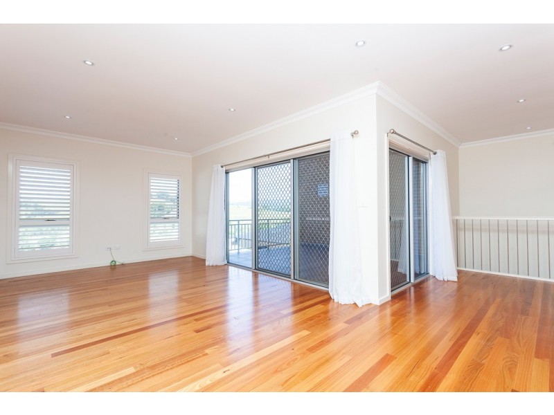 11 Grace Place, Flinders NSW 2529