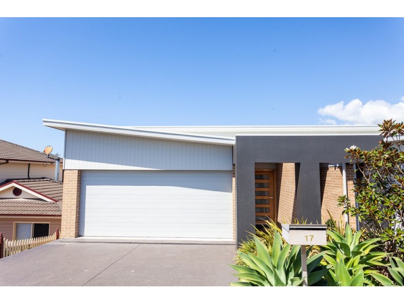 17 Meroo Close, Flinders NSW 2529