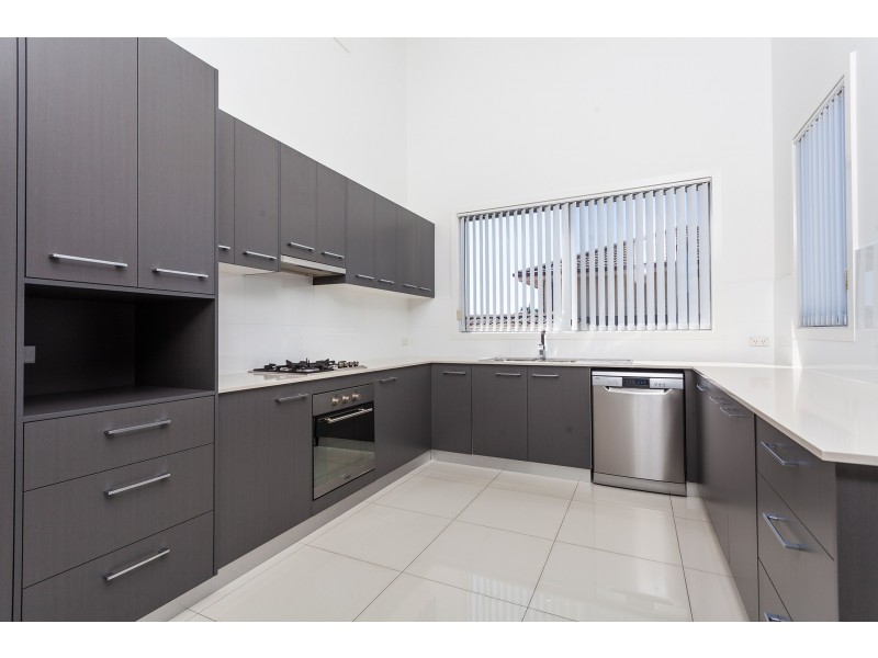 17 Meroo Close, Flinders NSW 2529