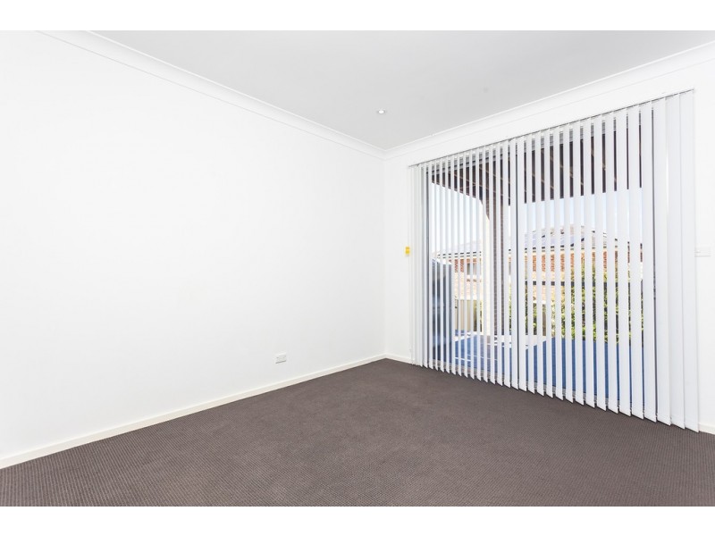 17 Meroo Close, Flinders NSW 2529