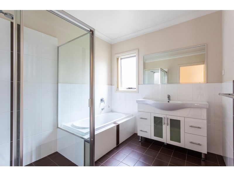 1/15-17 Camden Street, Balgownie NSW 2519