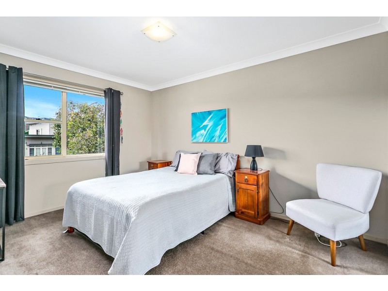 12 Haddin Road, Flinders NSW 2529