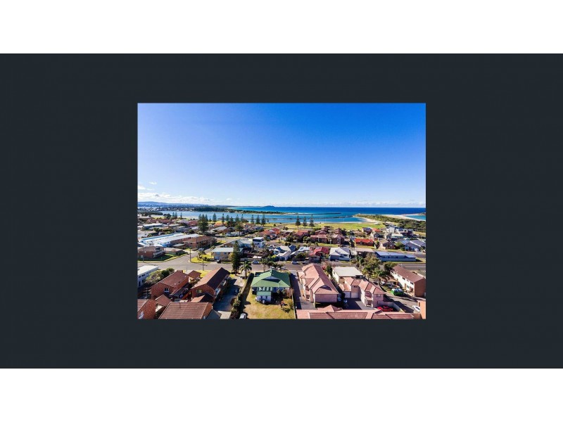 6/30 Peterborough Avenue, Lake Illawarra NSW 2528