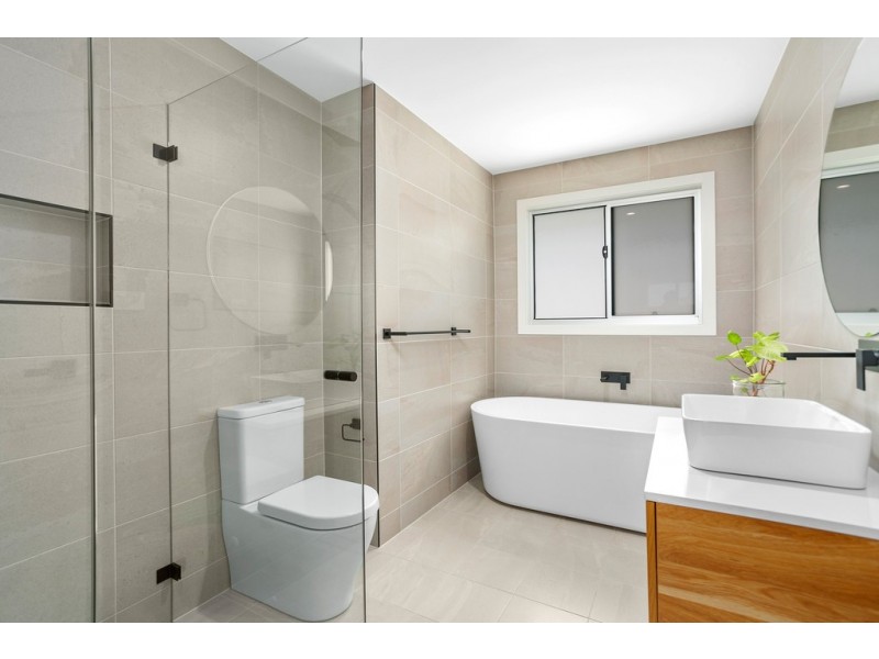 7 Mast Way, Shell Cove NSW 2529