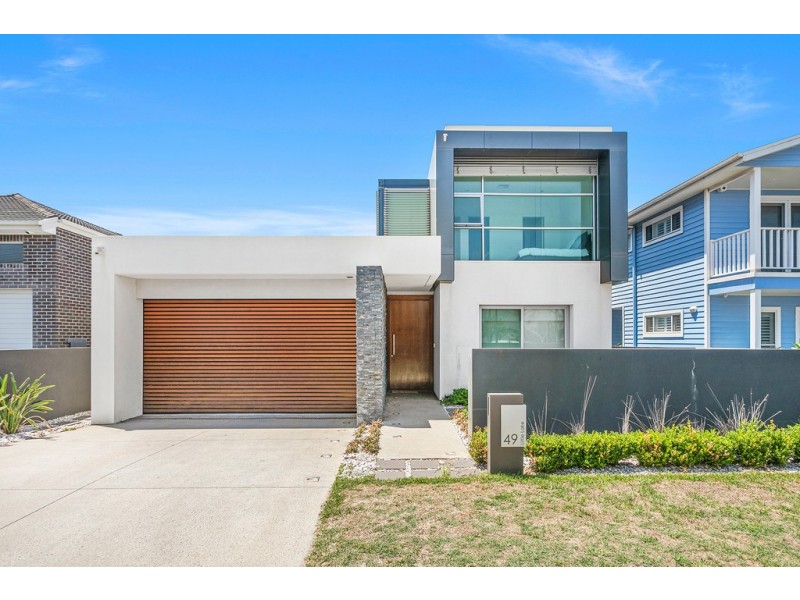 49 Little Lake Crescent,, Warilla NSW 2528