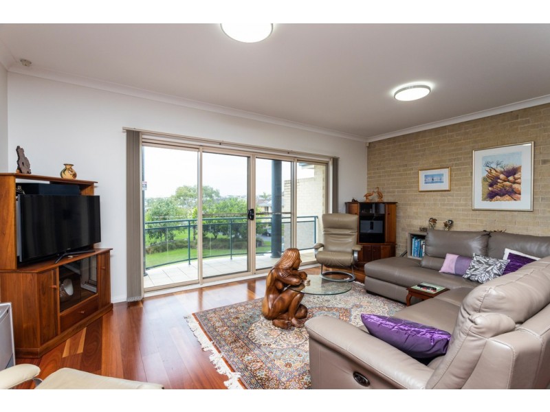 2/21 Solander Avenue, Shell Cove NSW 2529