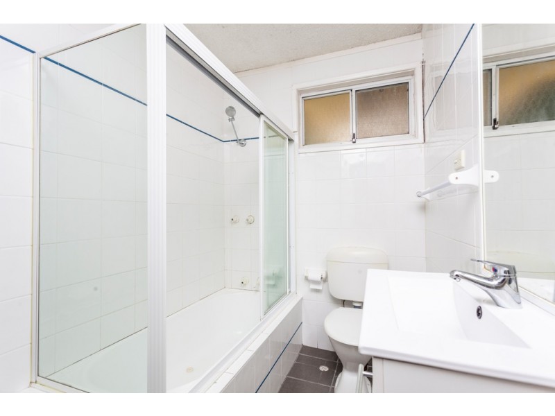 132 Lake Entrance Road, Mount Warrigal NSW 2528