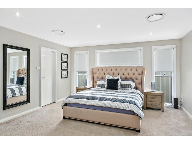 16 Huntingdale Close, Shell Cove NSW 2529