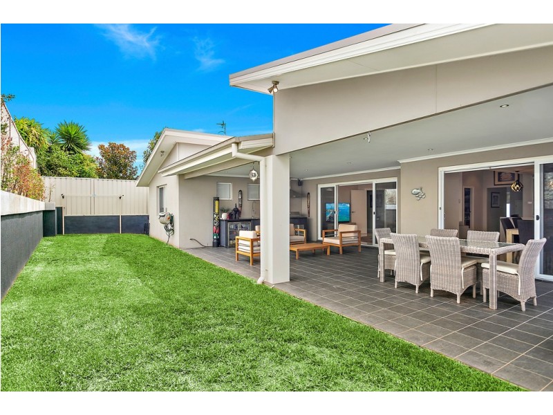 16 Huntingdale Close, Shell Cove NSW 2529