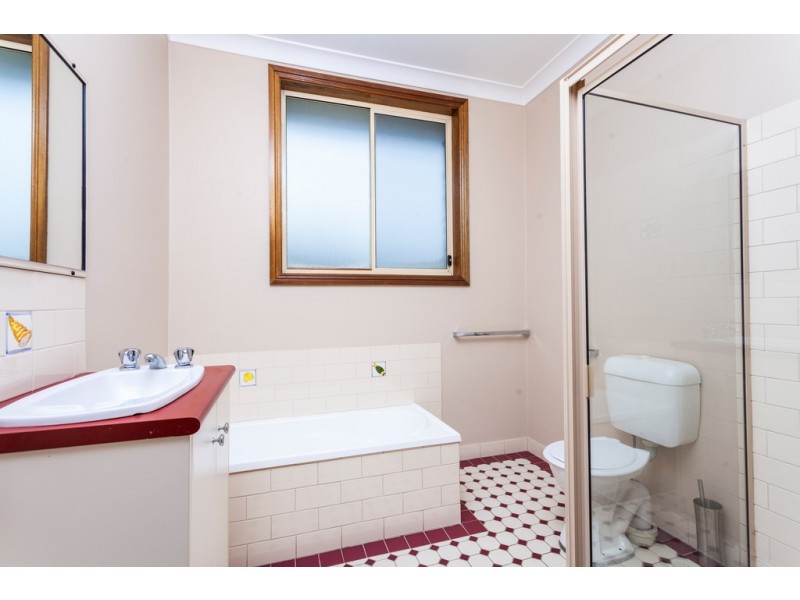 4 Kowari Crescent, Blackbutt NSW 2529