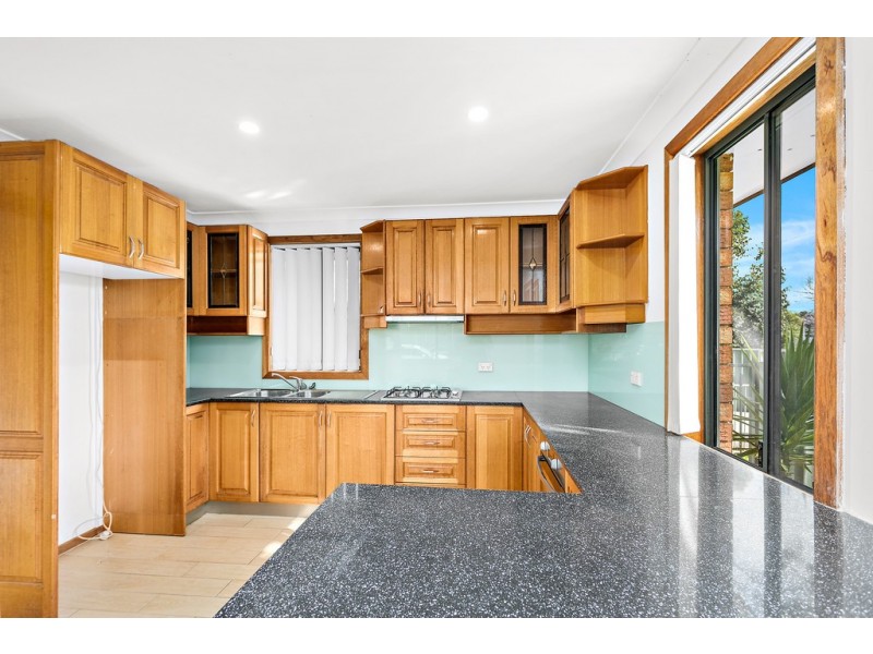 60 Benaud Crescent, Warilla NSW 2528