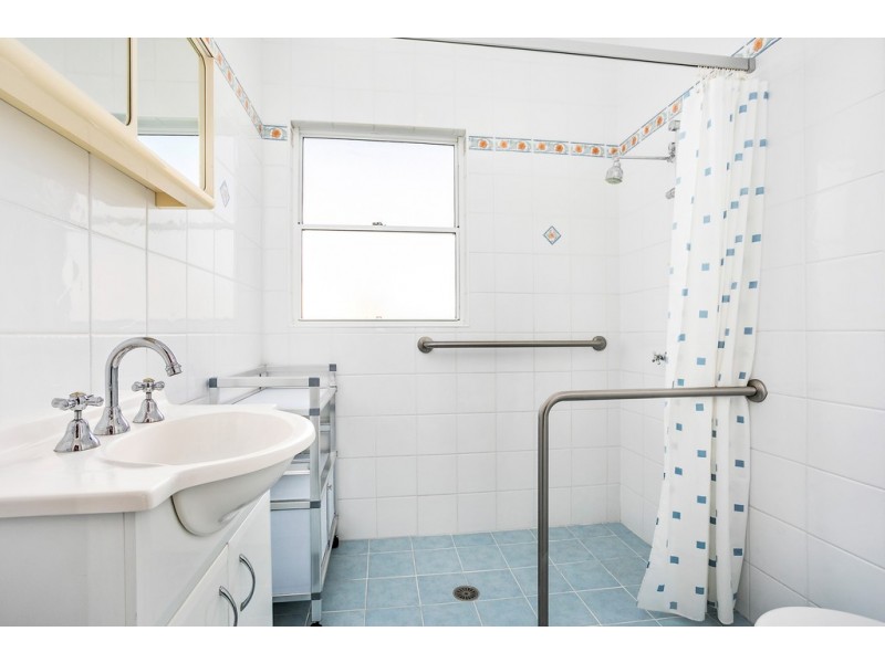 72 Jason Avenue, Barrack Heights NSW 2528