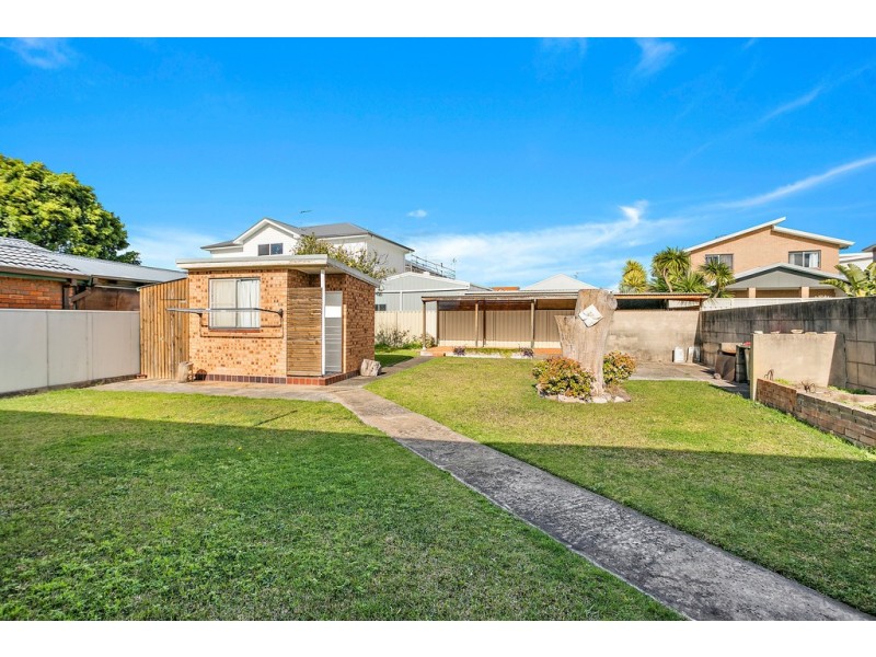 72 Jason Avenue, Barrack Heights NSW 2528