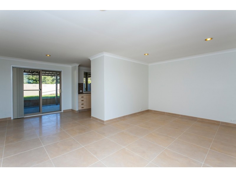 3 Churnwood Place, Albion Park Rail NSW 2527
