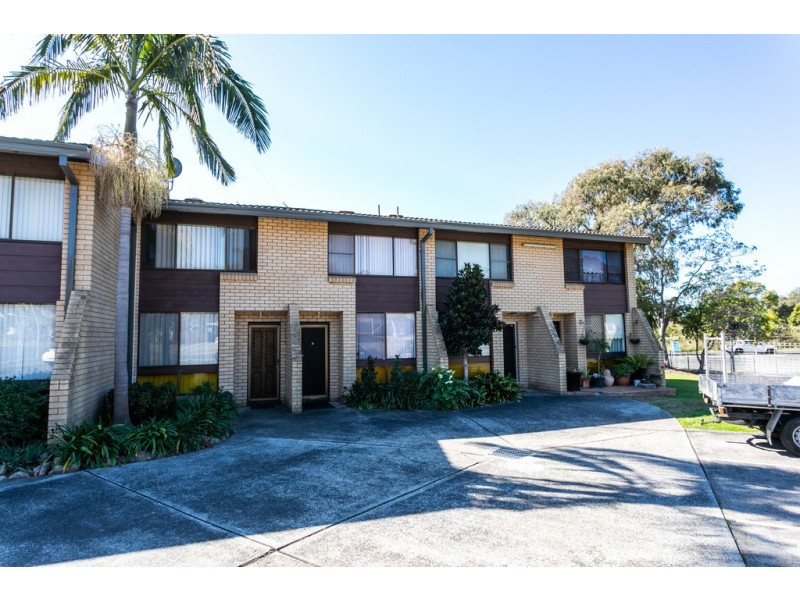 6/2 Blackbutt Way, Barrack Heights NSW 2528