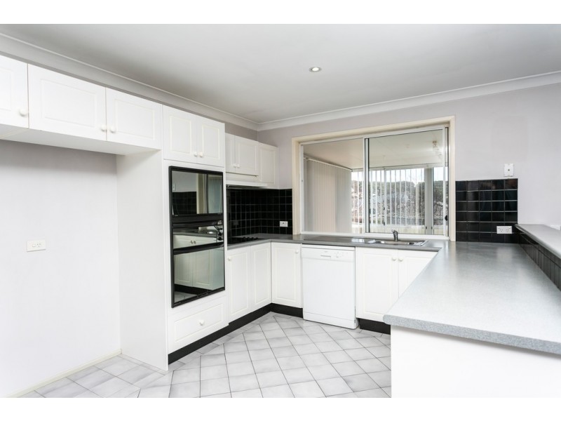 15 Brou Place, Flinders NSW 2529