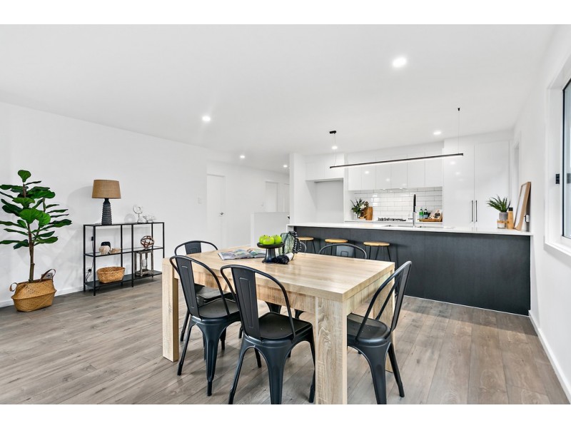 36 Butterfactory Drive, Calderwood NSW 2527