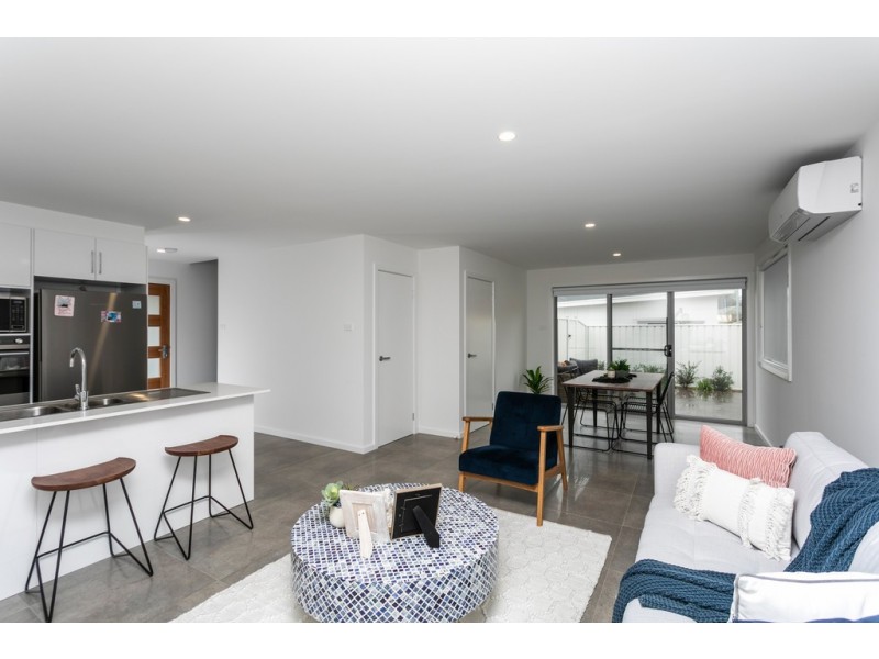 113 Madigan Boulevarde, Mount Warrigal NSW 2528