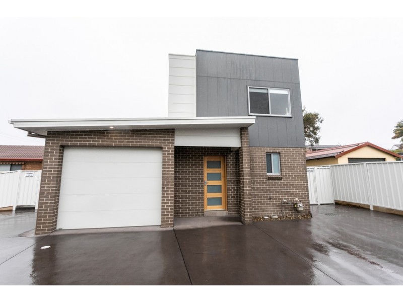 113 Madigan Boulevarde, Mount Warrigal NSW 2528