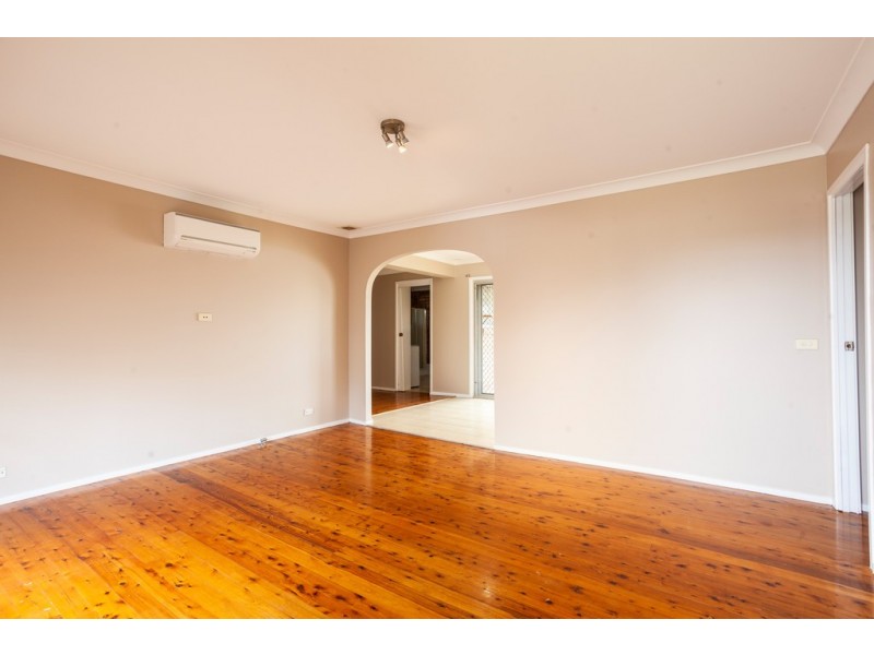 41 Poplar Avenue, Albion Park Rail NSW 2527