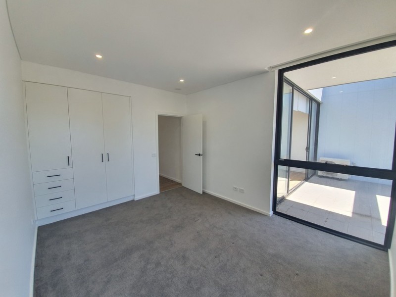 202/6a Addison Street, Shellharbour NSW 2529
