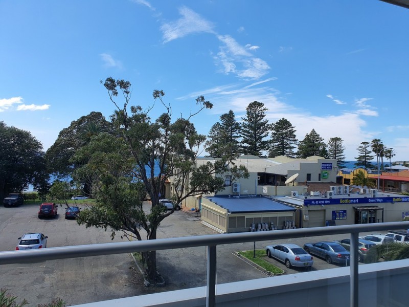 202/6a Addison Street, Shellharbour NSW 2529
