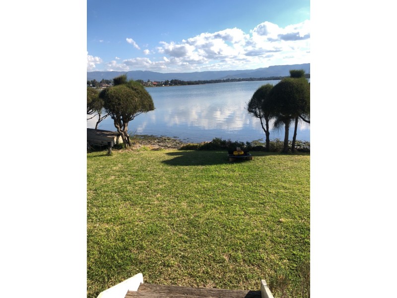 2/39 The Boulevarde, Oak Flats NSW 2529