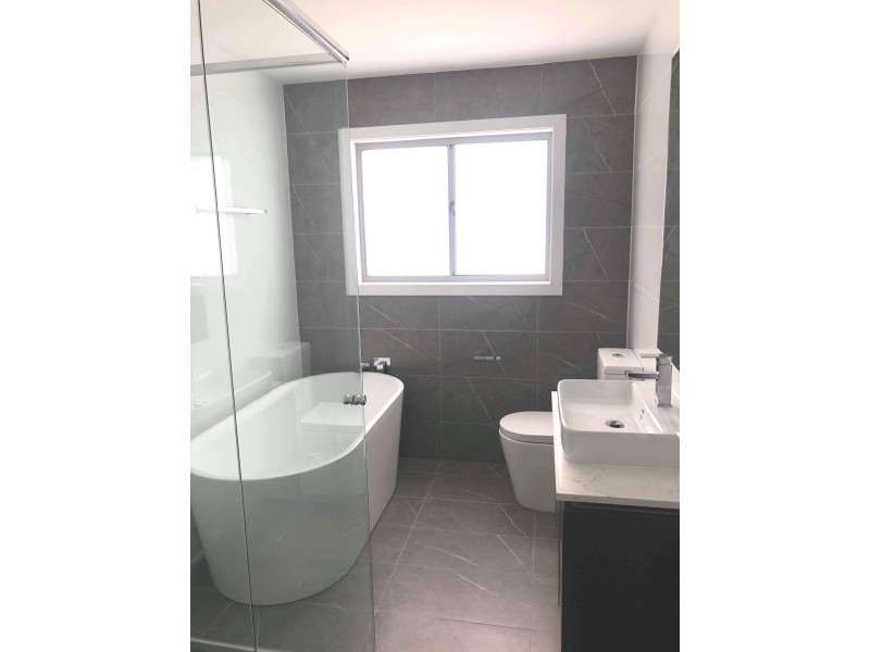 8/17 Fisher Street, Oak Flats NSW 2529