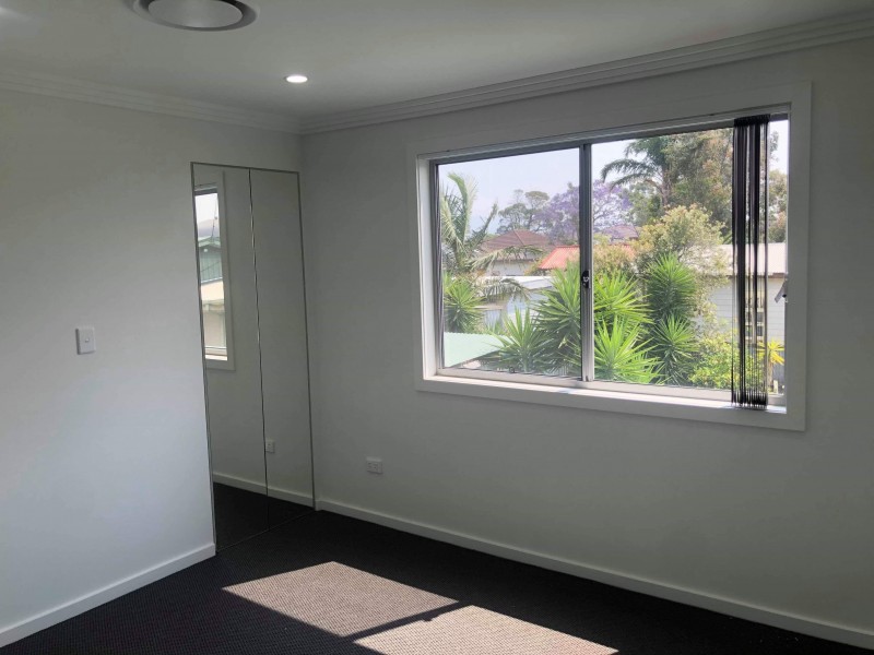 8/17 Fisher Street, Oak Flats NSW 2529