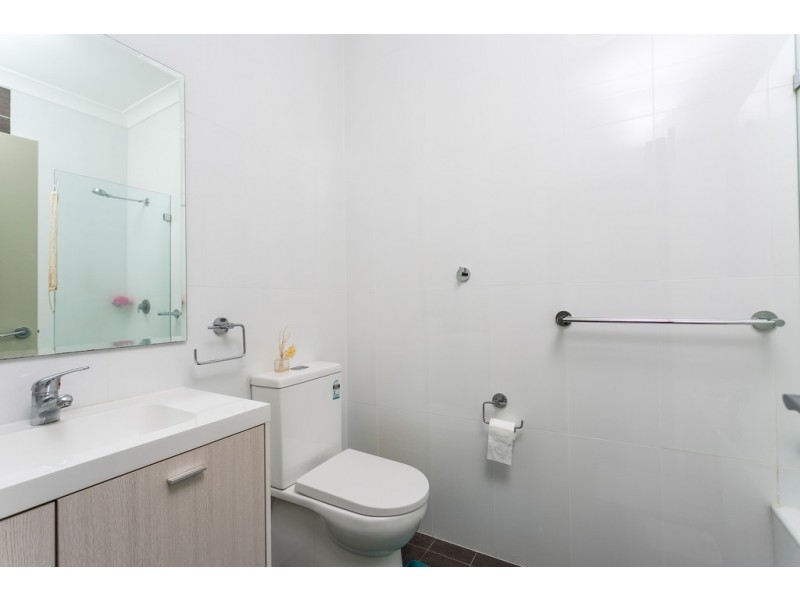 10/125 LAKE ENTRANCE ROAD, Barrack Heights NSW 2528
