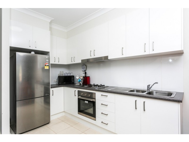 10/125 LAKE ENTRANCE ROAD, Barrack Heights NSW 2528